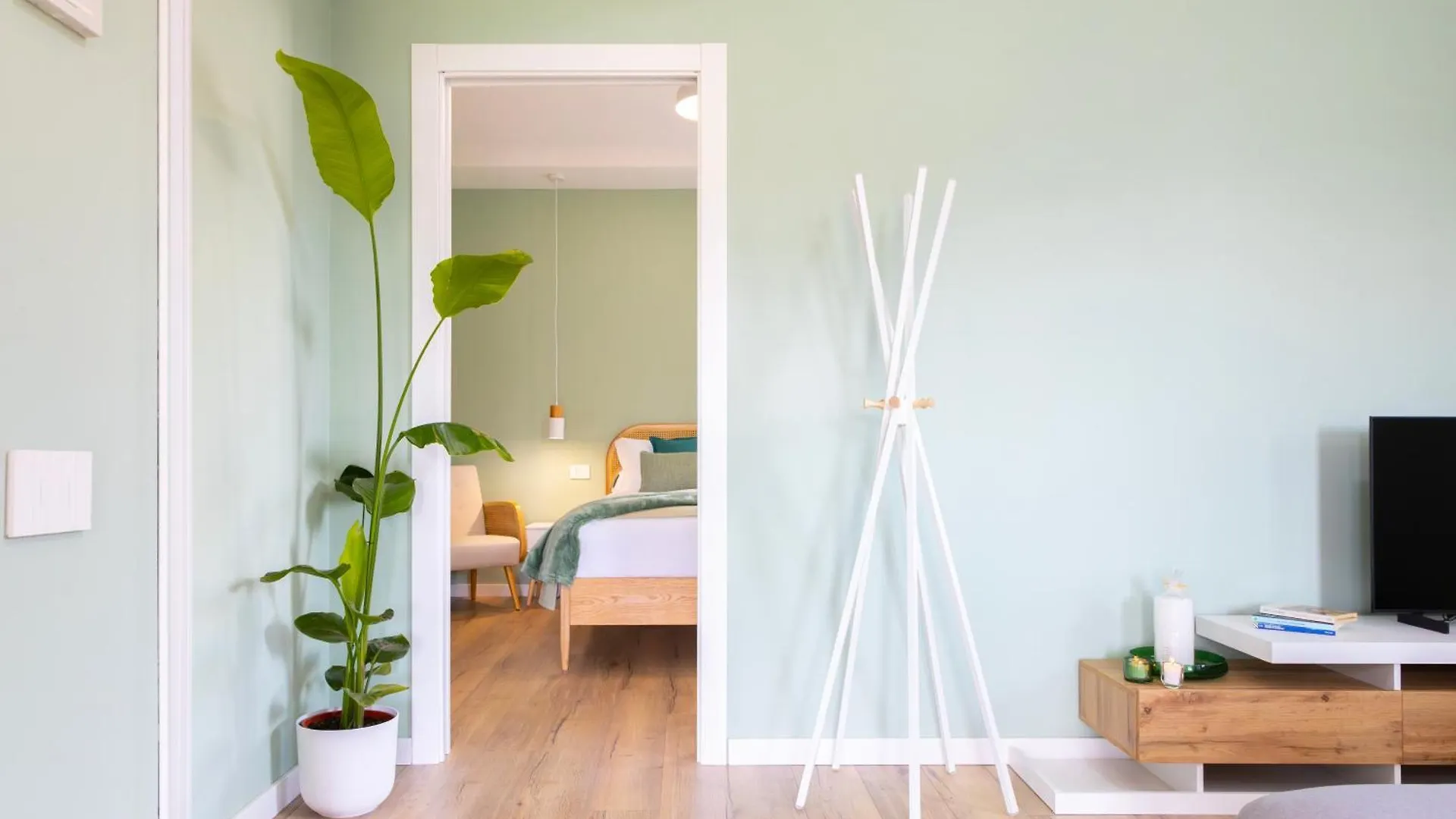 Elmas Chapelle Nove - Green Apartment 0*,  איטליה