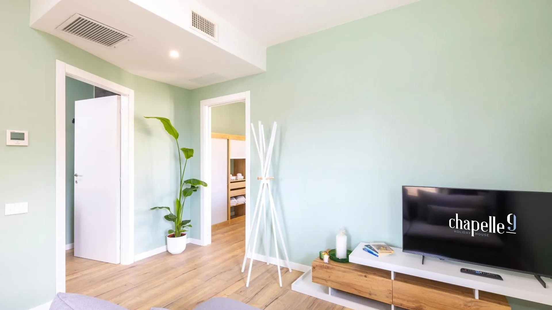 Elmas Chapelle Nove - Green Apartment
