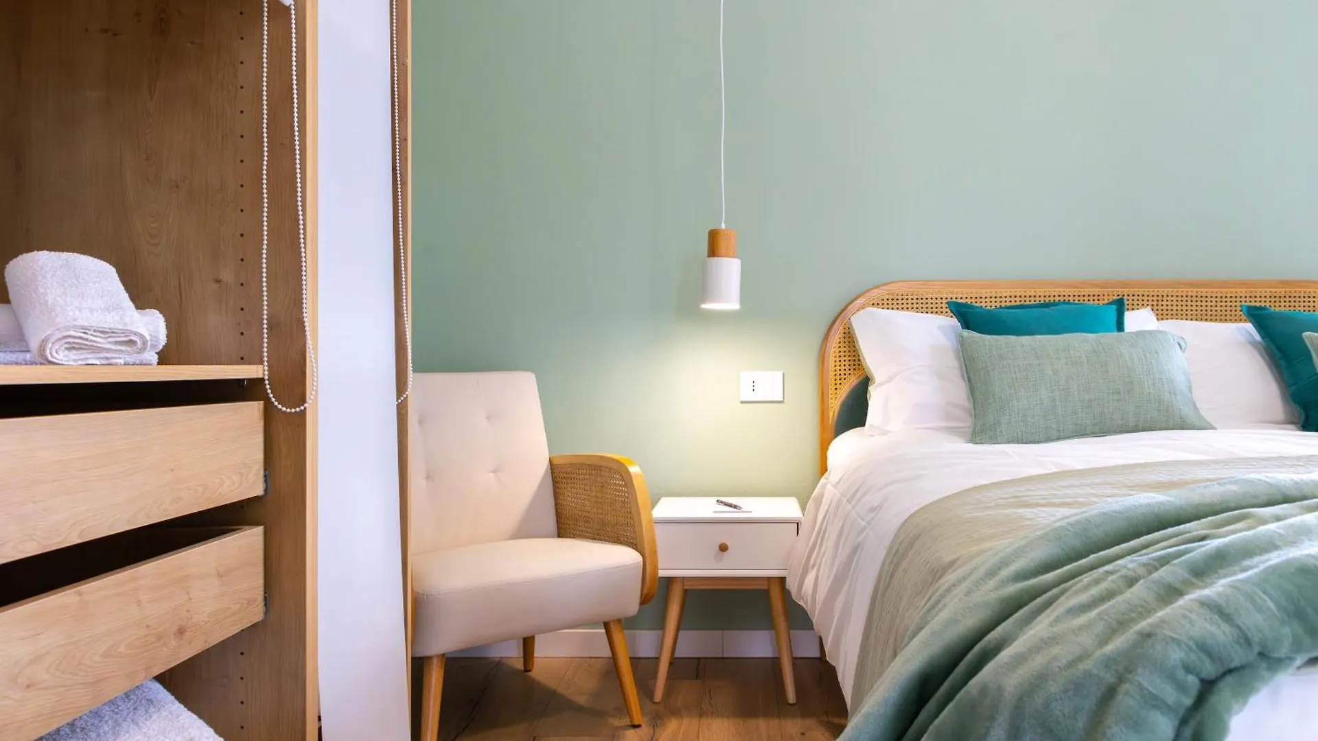 Elmas Chapelle Nove - Green Apartment